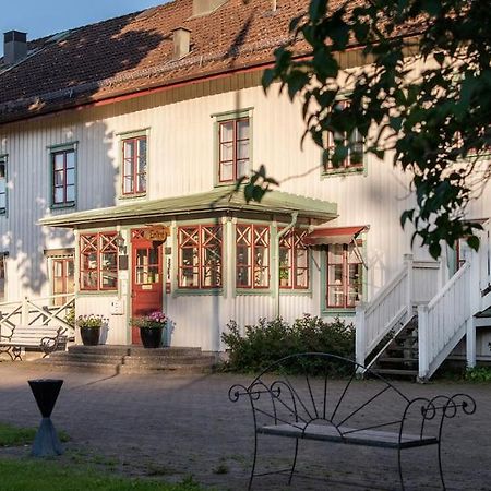 Tva Skyttlar Hotel Örby Kültér fotó