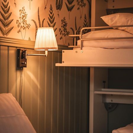 Tva Skyttlar Hotel Örby Kültér fotó