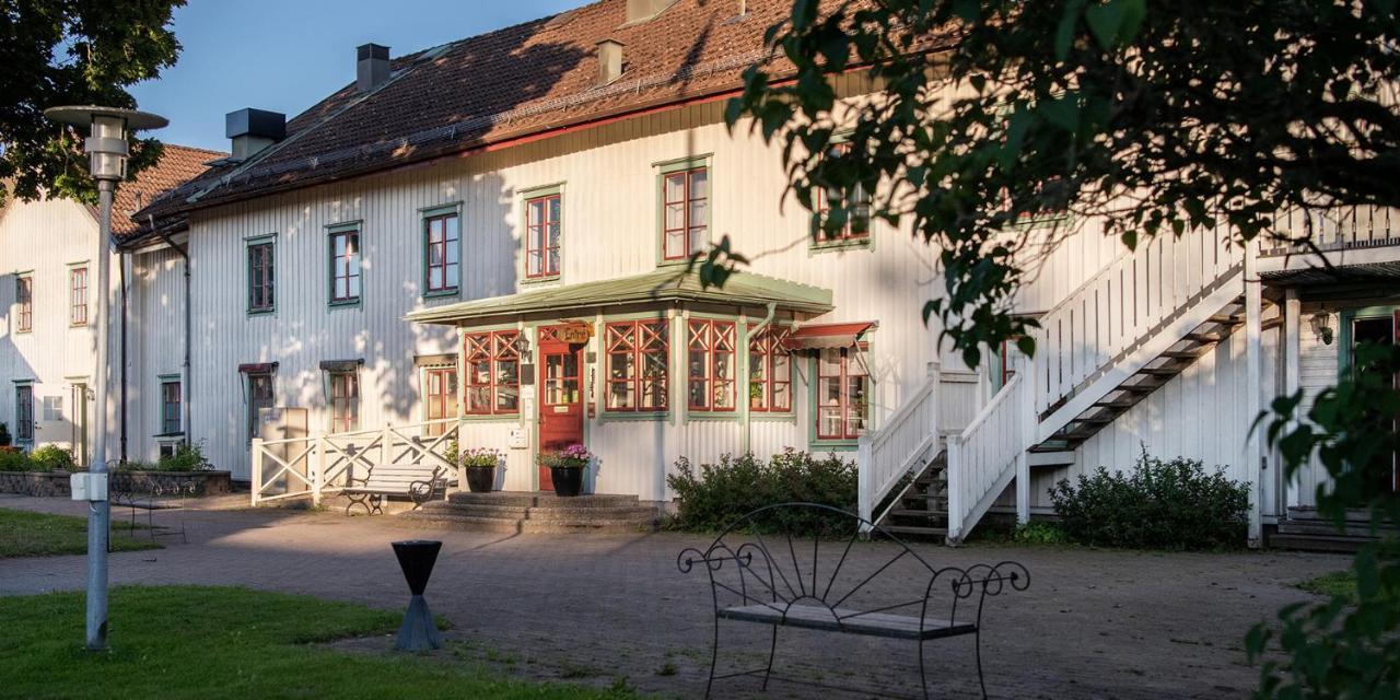 Tva Skyttlar Hotel Örby Kültér fotó