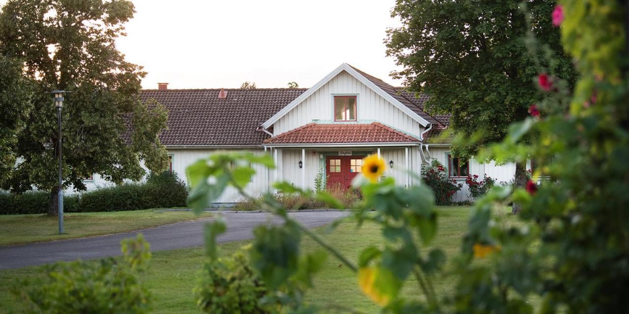 Tva Skyttlar Hotel Örby Kültér fotó