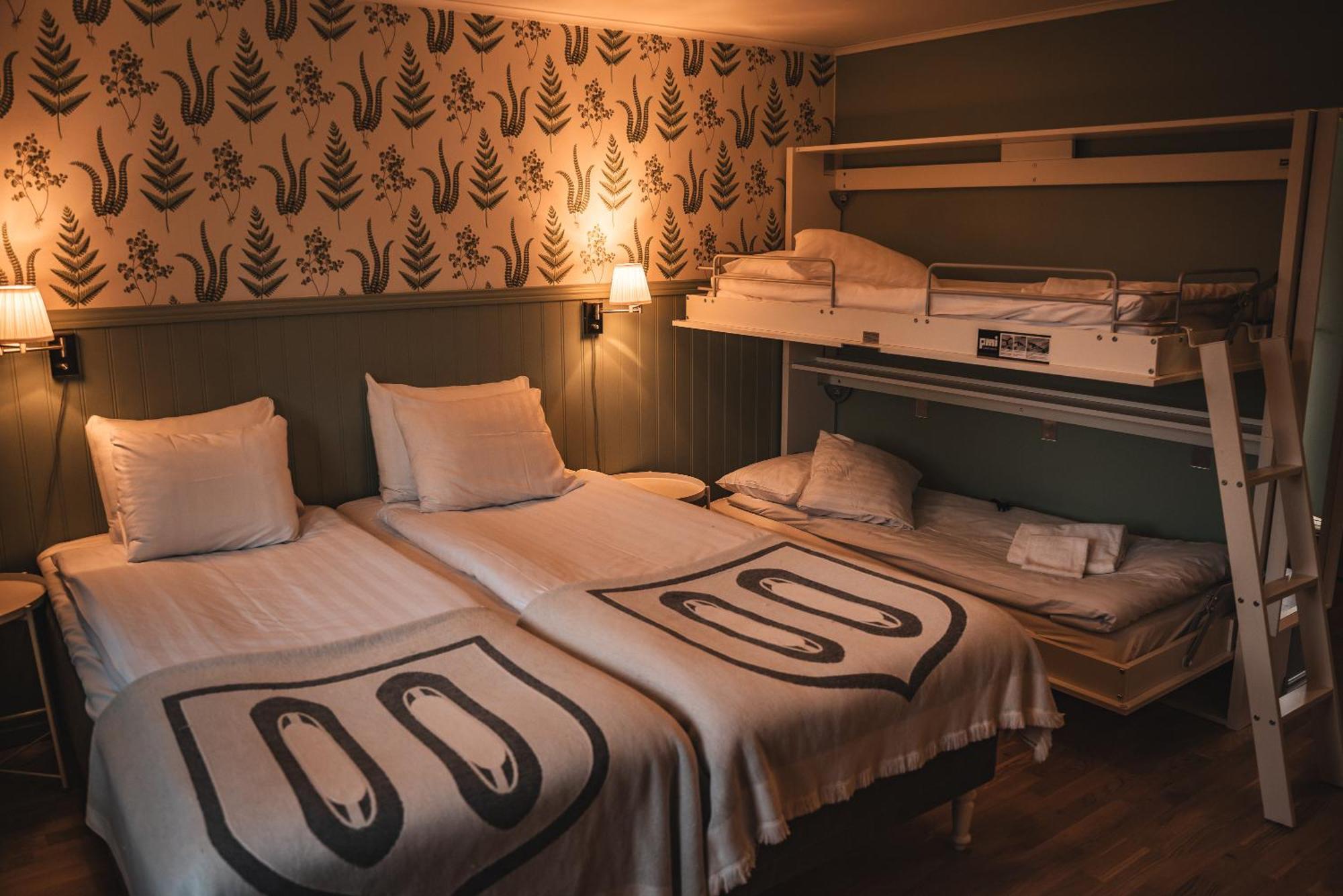 Tva Skyttlar Hotel Örby Kültér fotó
