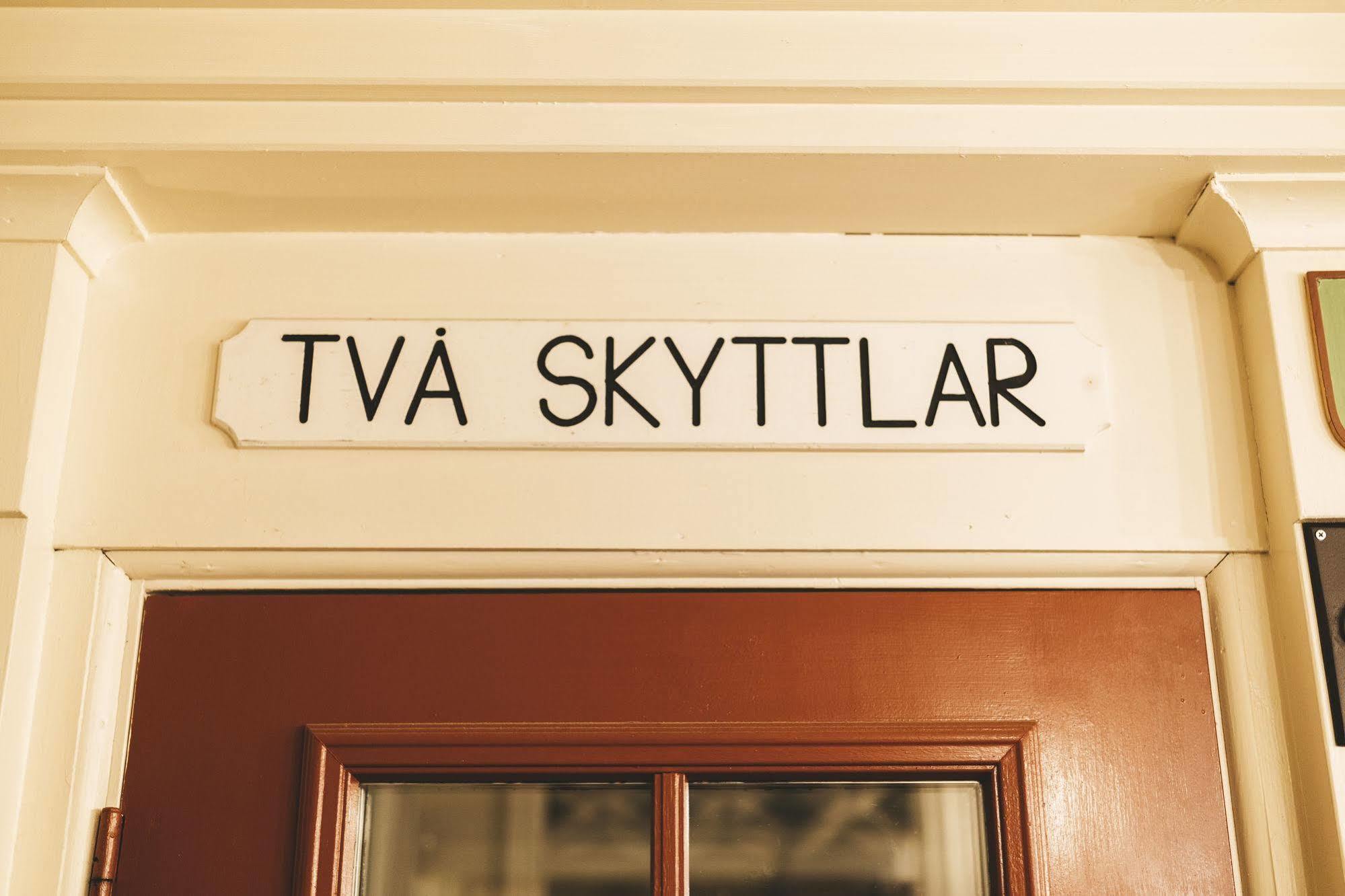 Tva Skyttlar Hotel Örby Kültér fotó